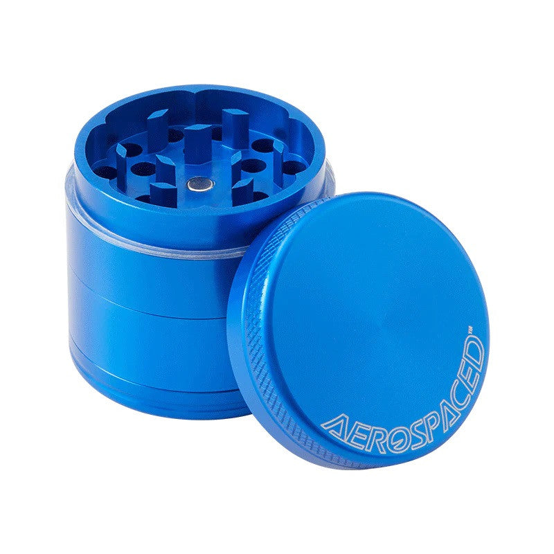 Vierteiliger Grinder Aerospaced by Higher Standards, 40 mm, hellblau